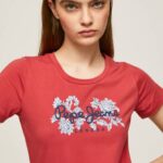 estudio rojo playera con logo estampado Pepe Jeans 06X4384 mujer