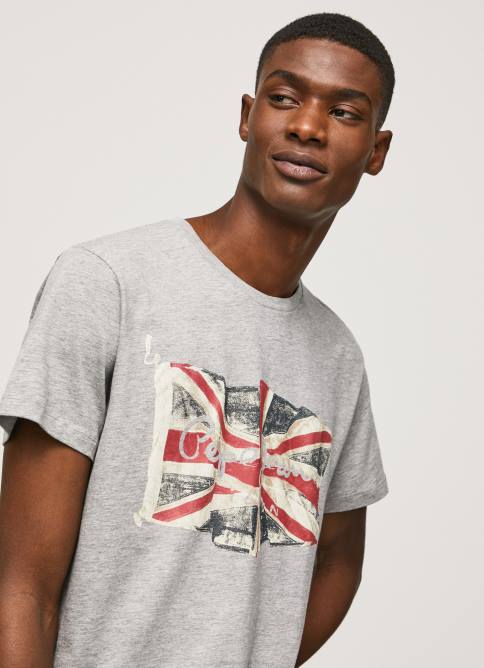 gris marga camiseta con el logo de la bandera y la bandera ondeando Pepe Jeans 06X4936 hombres - Imagen 3
