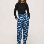 multi pantalones con estampado militar Pepe Jeans 06X4305 mujer