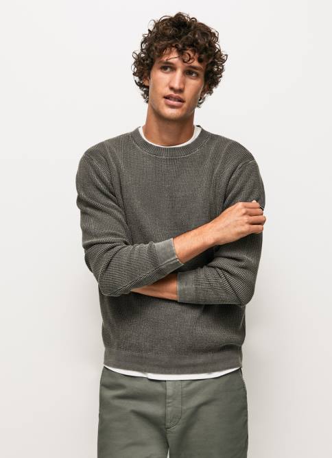 negro_lavado_jersey_de_punto_gofrado_pepe_jeans_06x4854_hombres.jpg negro lavado jersey de punto gofrado Pepe Jeans 06X4854 hombres - Imagen 1